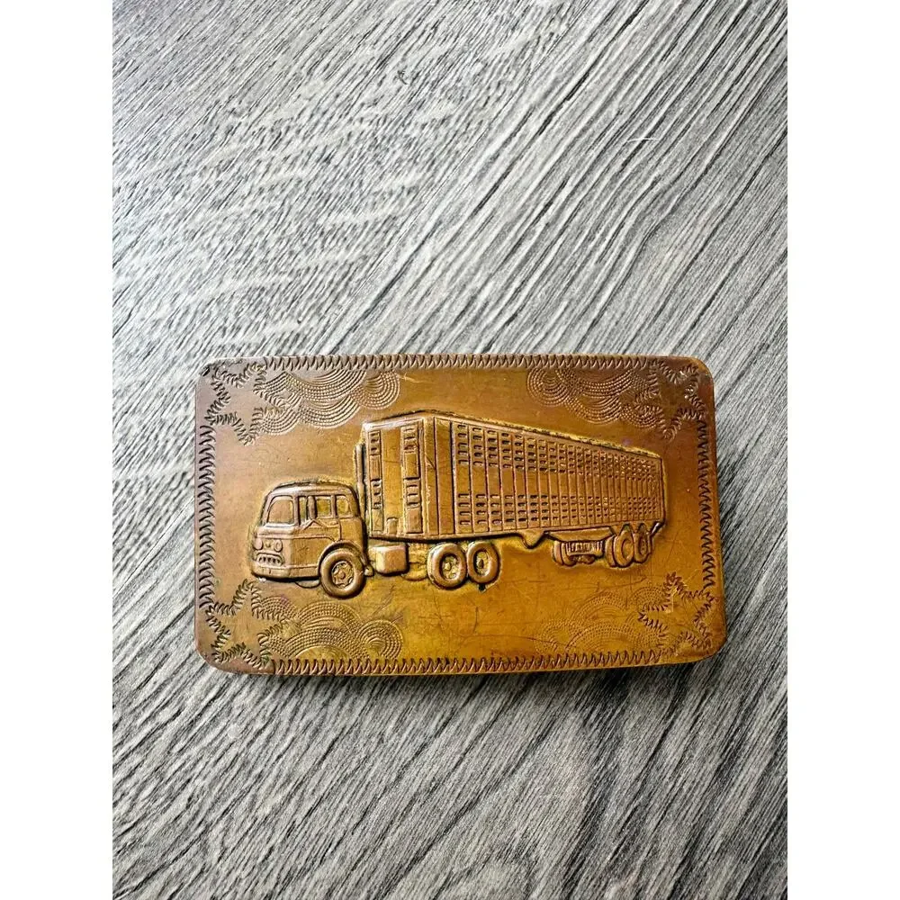 Vintage Semi Truck Livestock Trailer Belt Buckle Brass Tone Trucker 3.5